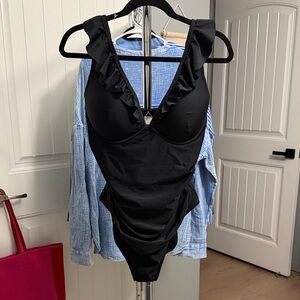Cupshe Black Ruffled Bust Enhancement One Piece Swimsuit